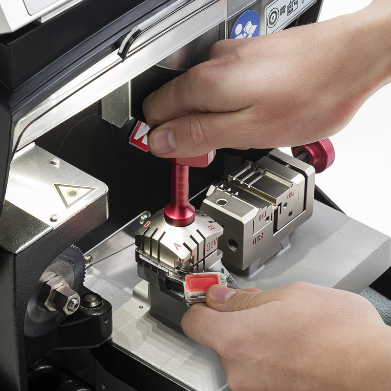 Futura M400 Key Machine